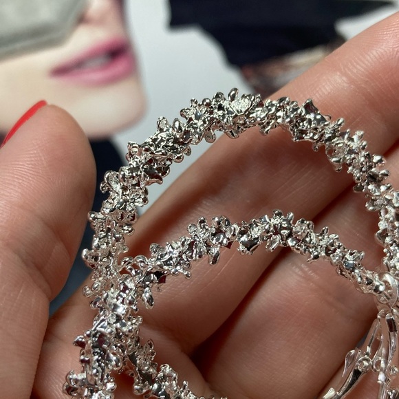 Silver Tone Hope Earrings - Picture 4 of 4